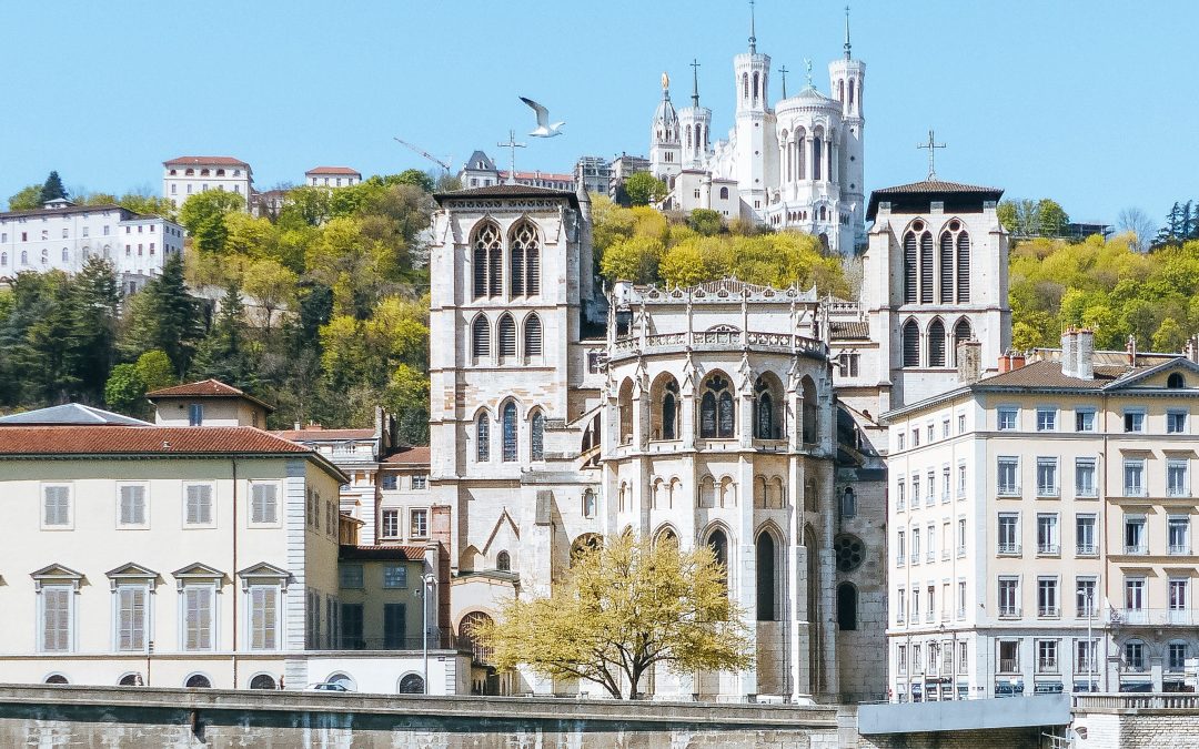 Domiciliation pas chère Lyon : les astuces